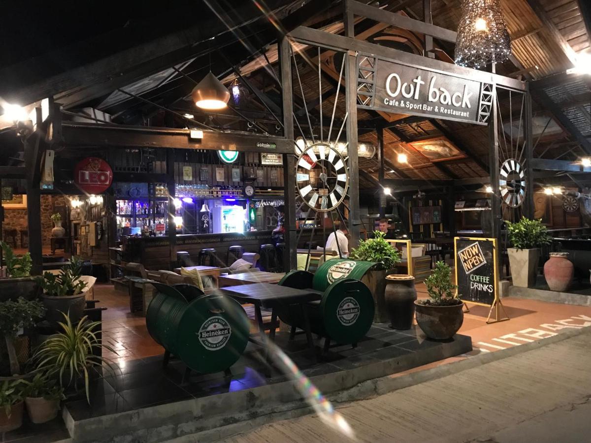 بيت شباب Outback1990 هاد رين المظهر الخارجي الصورة